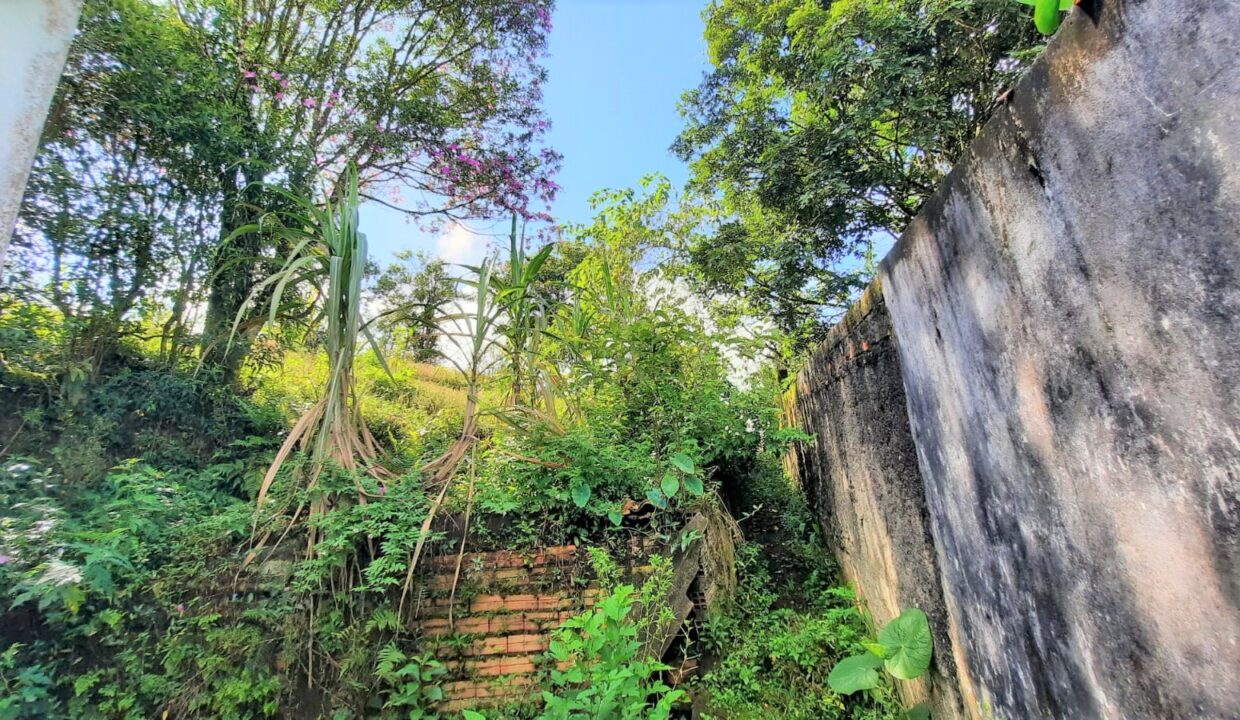 Sobrado Em Rio Grande Da Serra- fundos